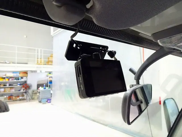 いすゞ エルフ TRG-NJS85A(4WD)の写真15