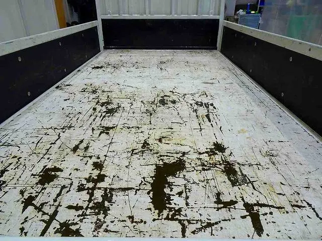 いすゞ エルフ TRG-NJS85A(4WD)の写真21