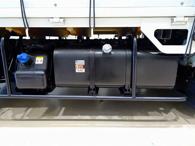 いすゞ エルフ 2RG-NJR88AF(2WD)の写真37