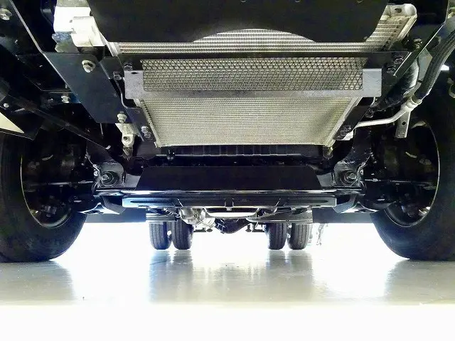 いすゞ エルフ 2RG-NJR88AF(2WD)の写真40