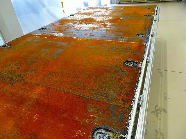 荷台内寸:435×208×40 三方開 アルミアオリ アオリ上部アルミ縞鋼板プロテクター 床鉄板張り 埋め込みフック5対 鳥居アルミ縞鋼板張り|三菱 キャンター 2PG-FEBS0(2WD)の写真29