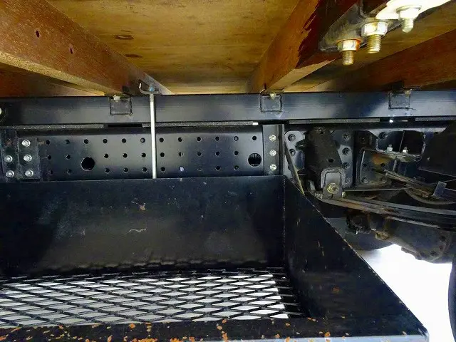 三菱 キャンター 2PG-FEBS0(2WD)の写真31