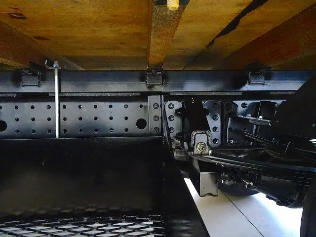 三菱 キャンター 2PG-FEBS0(2WD)の写真38