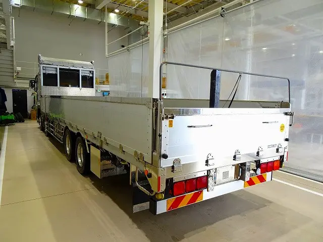 三菱 スーパーグレート 2KG-FS74HZ(8x4)の写真4