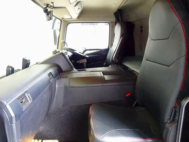 三菱 スーパーグレート 2KG-FS74HZ(8x4)の写真9