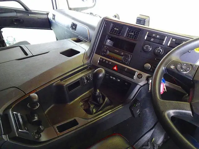 三菱 スーパーグレート 2KG-FS74HZ(8x4)の写真11