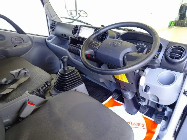 AC PS PW SRS ABS 集中ドアロック 社外メモリーナビ/ワンセグTV/CD/Bluetooth ETC バックモニター ターボ 排気ブレーキ フロア6MT|トヨタ ダイナ 2PG-XZU655(2WD)の写真5