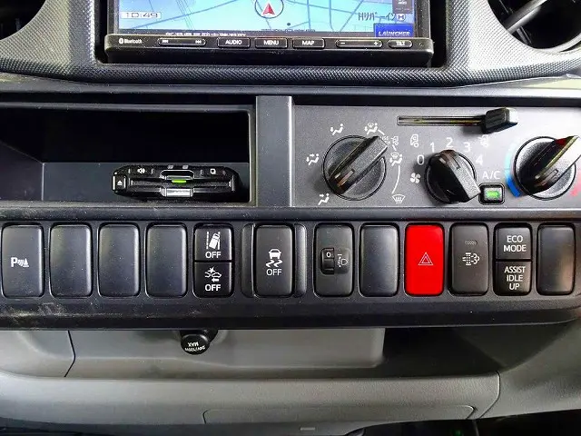 トヨタ ダイナ 2PG-XZU655(2WD)の写真12