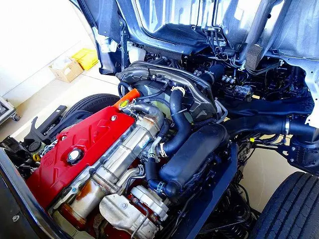 エンジンルーム|トヨタ ダイナ 2PG-XZU655(2WD)の写真35