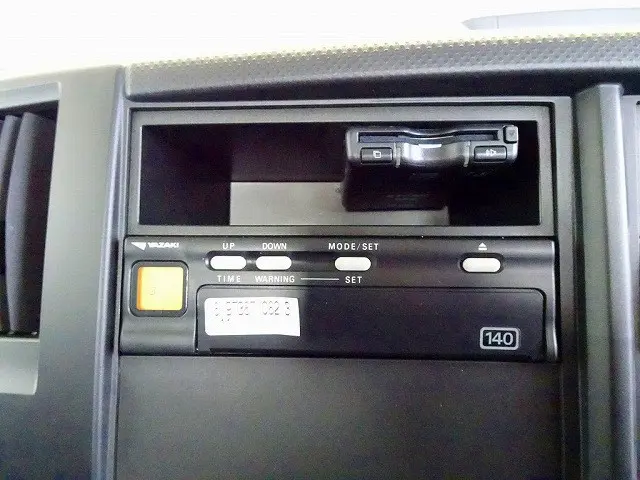 いすゞ エルフ 2RG-NMS88AR(4WD)の写真15