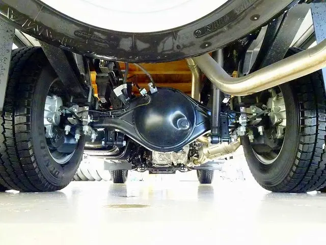 いすゞ エルフ 2RG-NMS88AR(4WD)の写真36