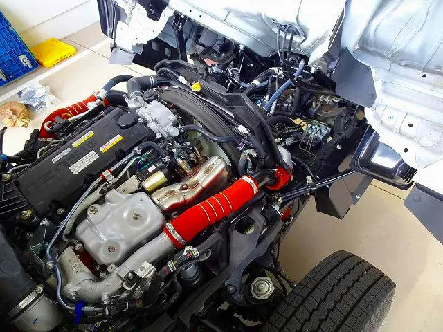 エンジンルーム|いすゞ エルフ 2RG-NMS88AR(4WD)の写真36