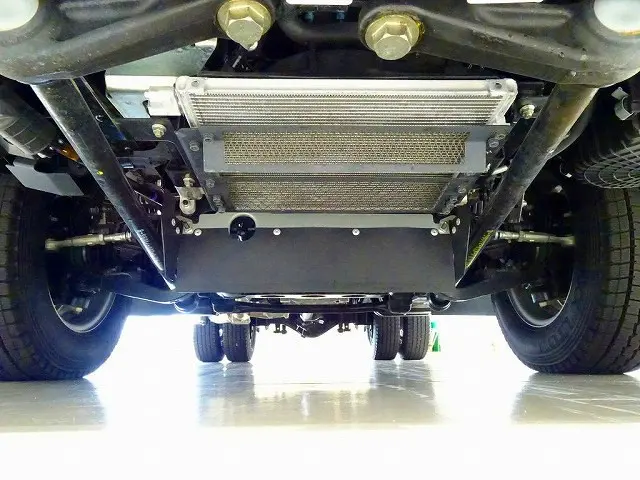 いすゞ エルフ 2RG-NMS88AR(4WD)の写真43