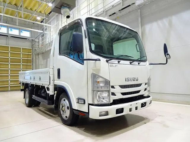 いすゞ エルフ TRG-NMR85R(2WD)の写真2
