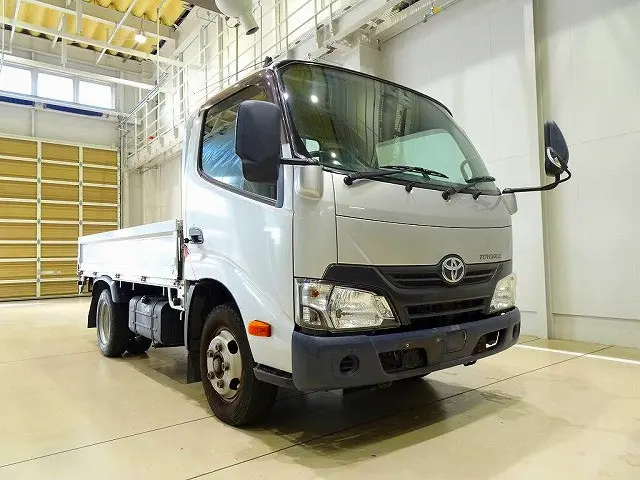 トヨタ トヨエース TKG-XZC605(2WD)の写真2