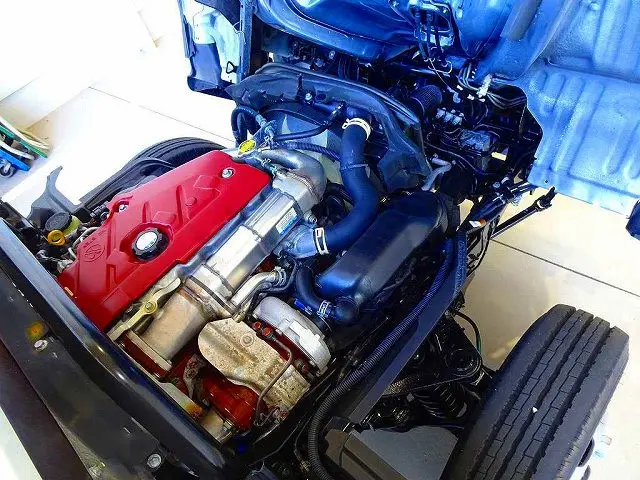 エンジンルーム|トヨタ ダイナ TKG-XZC605(2WD)の写真31