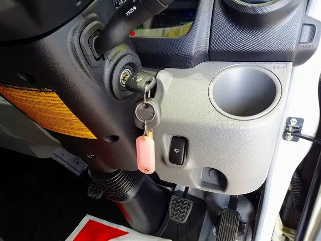 トヨタ ダイナ 2KG-XZU720M(2WD)の写真20