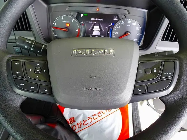 いすゞ エルフ 2TG-NJR88AF(2WD)の写真20