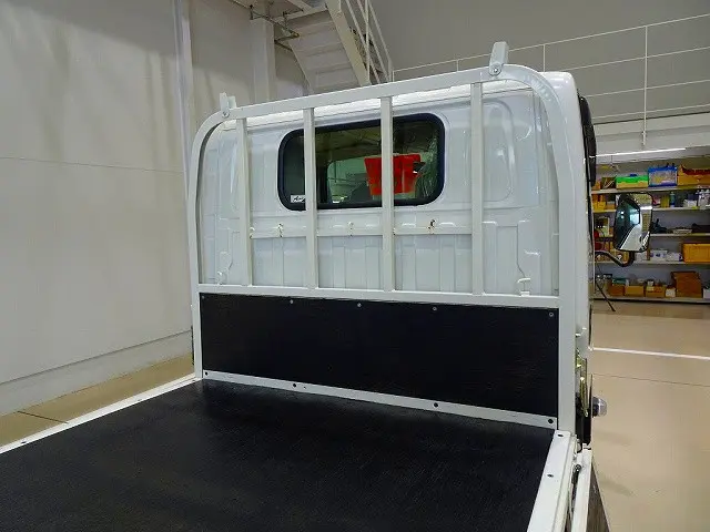 荷台内寸:311×161×38 三方開 リアアオリチェーン2個 鳥居フック3個|いすゞ エルフ 2TG-NJR88AF(2WD)の写真27
