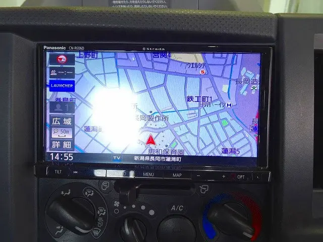 社外メモリーナビ/フルセグTV/DVD(CN-RE06D)|いすゞ エルフ 2RG-NHR88A(2WD)の写真13