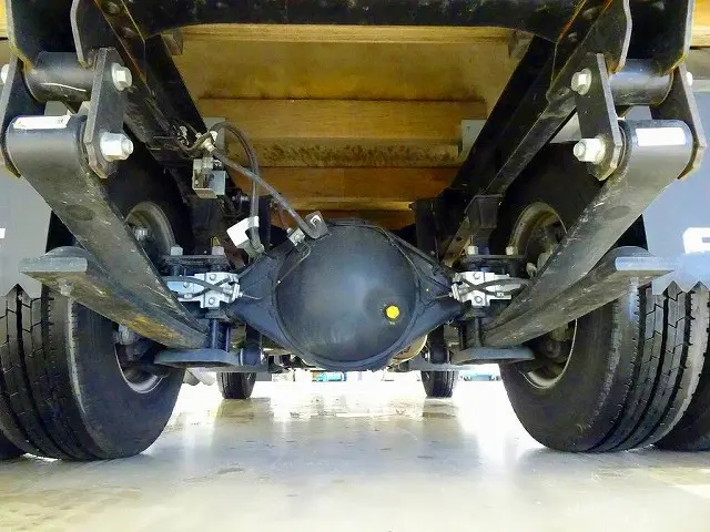 いすゞ エルフ 2RG-NHR88A(2WD)の写真34