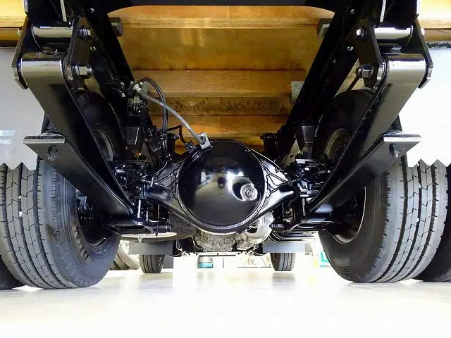いすゞ エルフ 2RG-NHR88A(2WD)の写真37