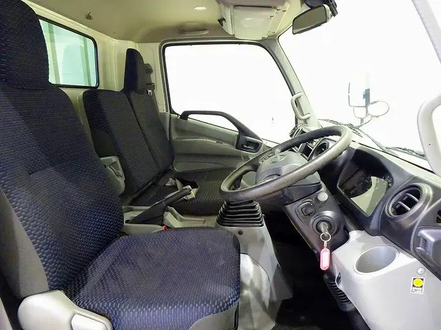 日野 デュトロ 2KG-XZU712M(2WD)の写真6