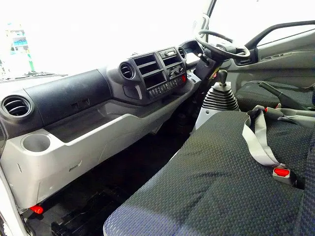 日野 デュトロ 2KG-XZU712M(2WD)の写真7
