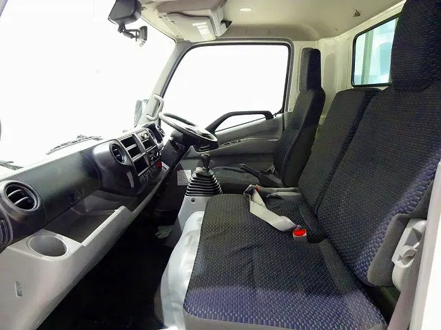 日野 デュトロ 2KG-XZU712M(2WD)の写真8