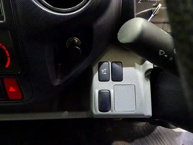 日野 デュトロ 2KG-XZU712M(2WD)の写真11