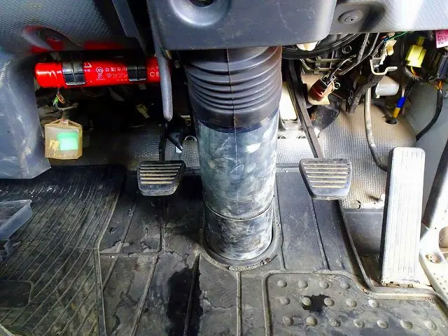 いすゞ エルフ TRG-NHS85A(4WD)の写真17