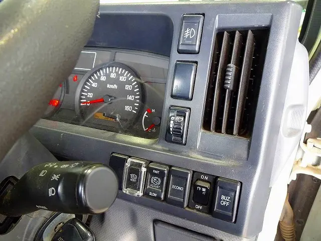 いすゞ エルフ TRG-NHS85A(4WD)の写真18