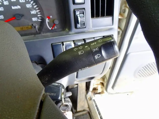 いすゞ エルフ TRG-NHS85A(4WD)の写真20