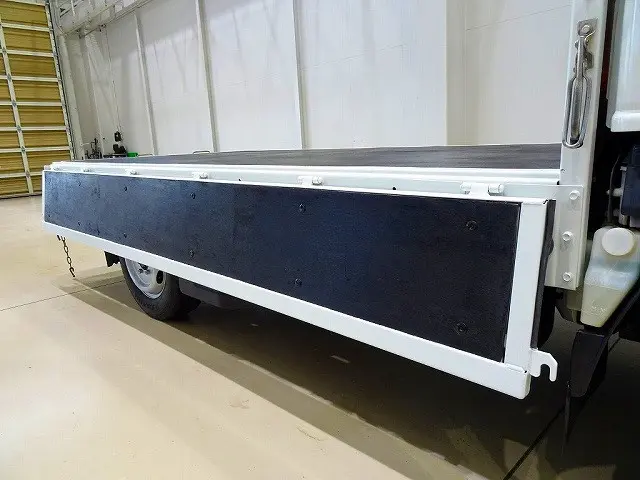 荷台内寸:310×162×38 三方開 床板張替え リアアオリチェーン2個 鳥居左右LED作業灯2個|いすゞ エルフ TRG-NHS85A(4WD)の写真28