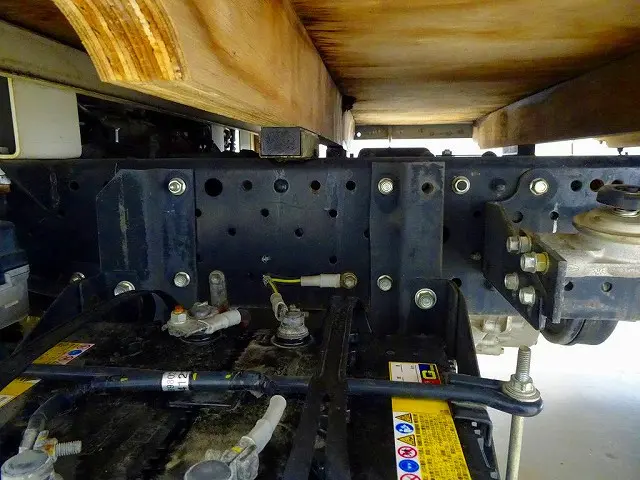 いすゞ エルフ TRG-NHS85A(4WD)の写真30