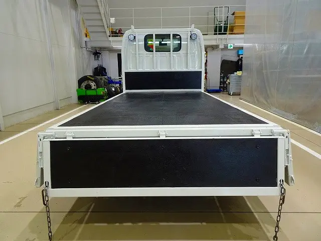 荷台内寸:310×162×38 三方開 床板張替え リアアオリチェーン2個 鳥居左右LED作業灯2個|いすゞ エルフ TRG-NHS85A(4WD)の写真32