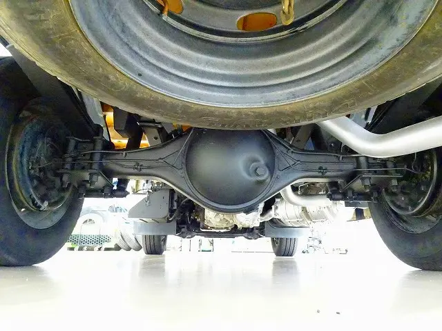 いすゞ エルフ TRG-NHS85A(4WD)の写真40