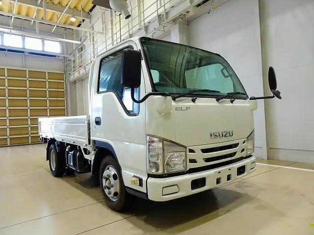 いすゞ エルフ TPG-NJR85A(2WD)の写真2