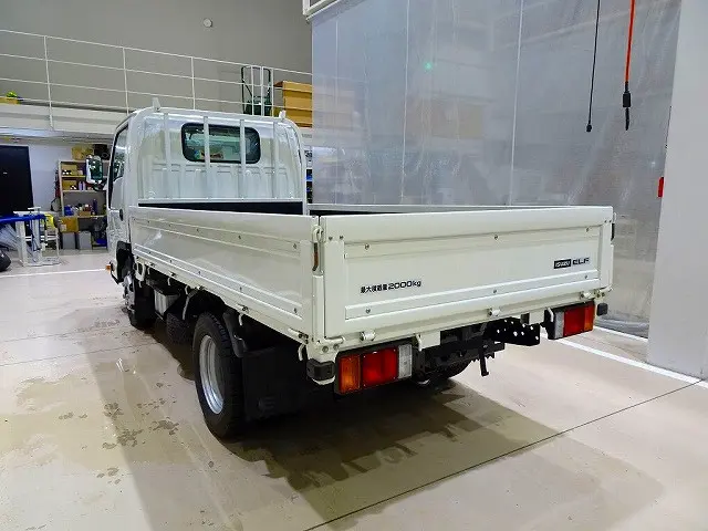 お問合せ管理No.A856 H29 エルフ 2t FFL 標準 平ボデー 総重量5t未満|いすゞ エルフ TPG-NJR85A(2WD)の写真4