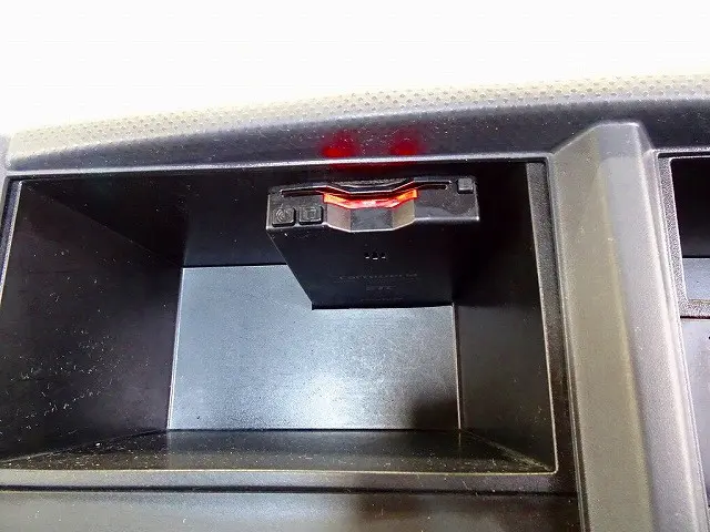 いすゞ エルフ TPG-NJR85A(2WD)の写真13