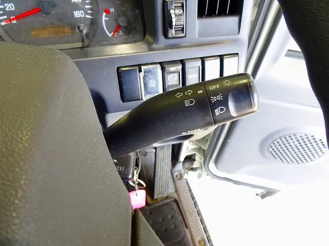 いすゞ エルフ TPG-NJR85A(2WD)の写真18