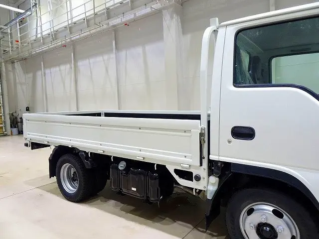 荷台内寸:312×162×38 三方開 床鉄板張り|いすゞ エルフ TPG-NJR85A(2WD)の写真20