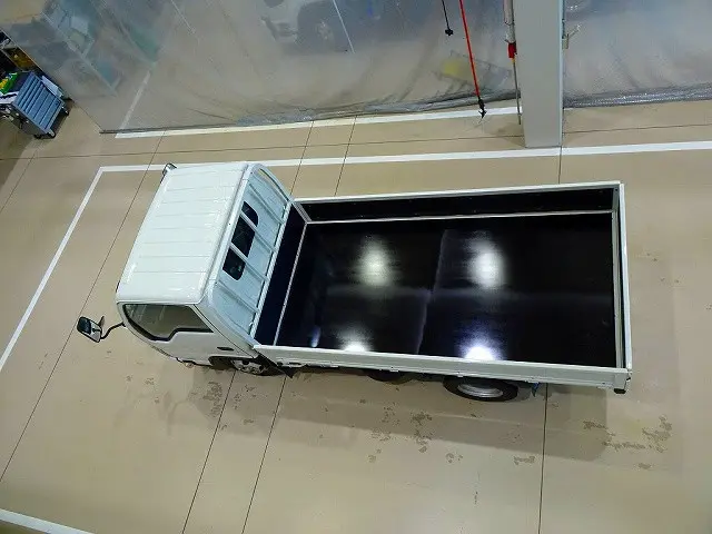 いすゞ エルフ TPG-NJR85A(2WD)の写真27