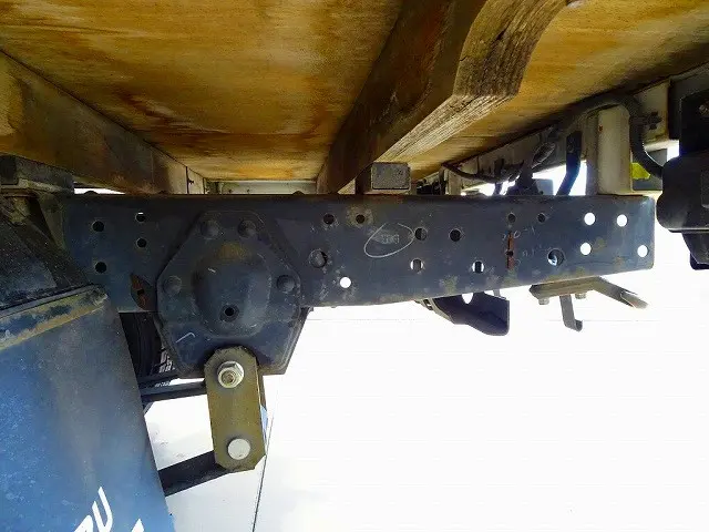 いすゞ エルフ TPG-NJR85A(2WD)の写真30