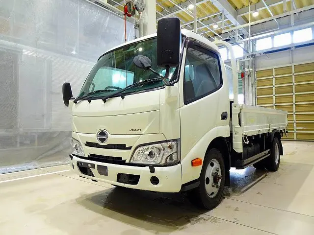 日野 デュトロ 2KG-XZU685M(4WD)の写真1