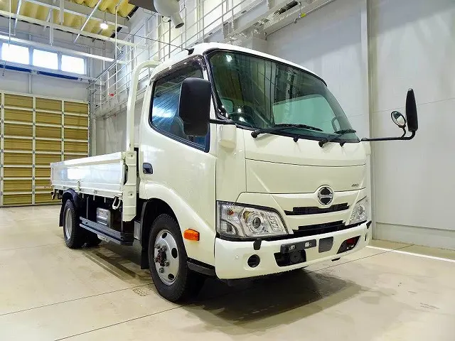 日野 デュトロ 2KG-XZU685M(4WD)の写真2