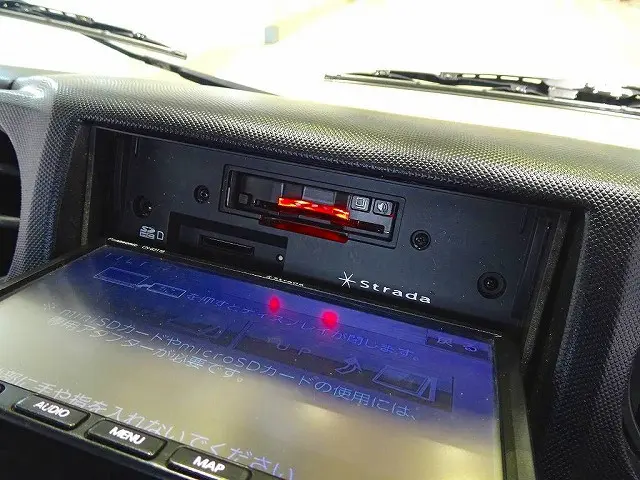 社外メモリーナビ/ETC内臓/Bluetooth対応(CN-B311B)|日野 デュトロ 2KG-XZU685M(4WD)の写真15