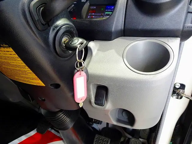 日野 デュトロ 2KG-XZU685M(4WD)の写真20