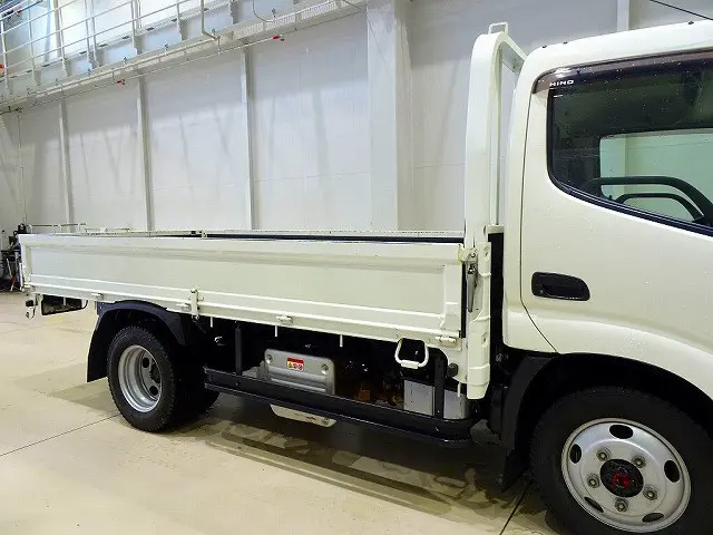 日野 デュトロ 2KG-XZU685M(4WD)の写真24