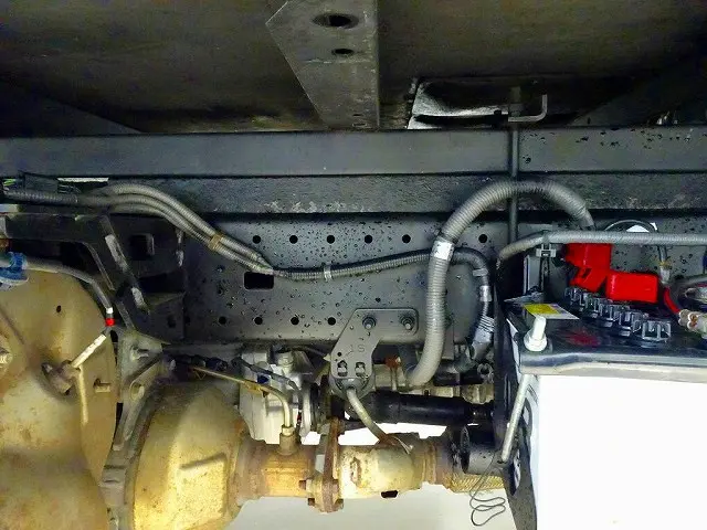 日野 デュトロ 2KG-XZU685M(4WD)の写真37